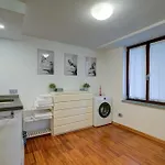 La Buca - - Elegant Apartment, 150 Sq M - Private Covered Parking - Private Terrace - Just 1500 Mt From Downtown Apartment *
