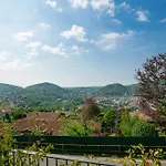 La Buca - - Elegant Apartment, 150 Sq M - Private Covered Parking - Private Terrace - Just 1500 Mt From Downtown Apartment