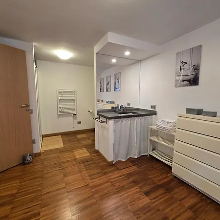 La Buca - - Elegant Apartment, 150 Sq M - Private Covered Parking - Private Terrace - Just 1500 Mt From Downtown Apartament