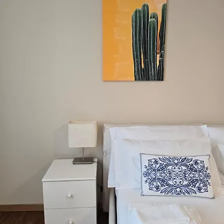 La Buca - - Elegant Apartment, 150 Sq M - Private Covered Parking - Private Terrace - Just 1500 Mt From Downtown Appartement *