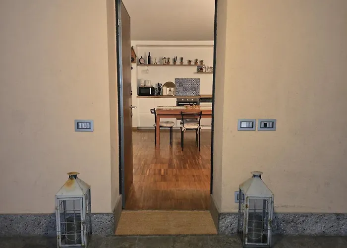 Appartamento La Buca - - Elegant Apartment, 150 Sq M - Private Covered Parking - Private Terrace - Just 1500 Mt From Downtown